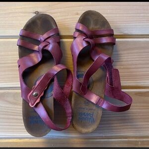 Red Wanda Panda Sandals - 41